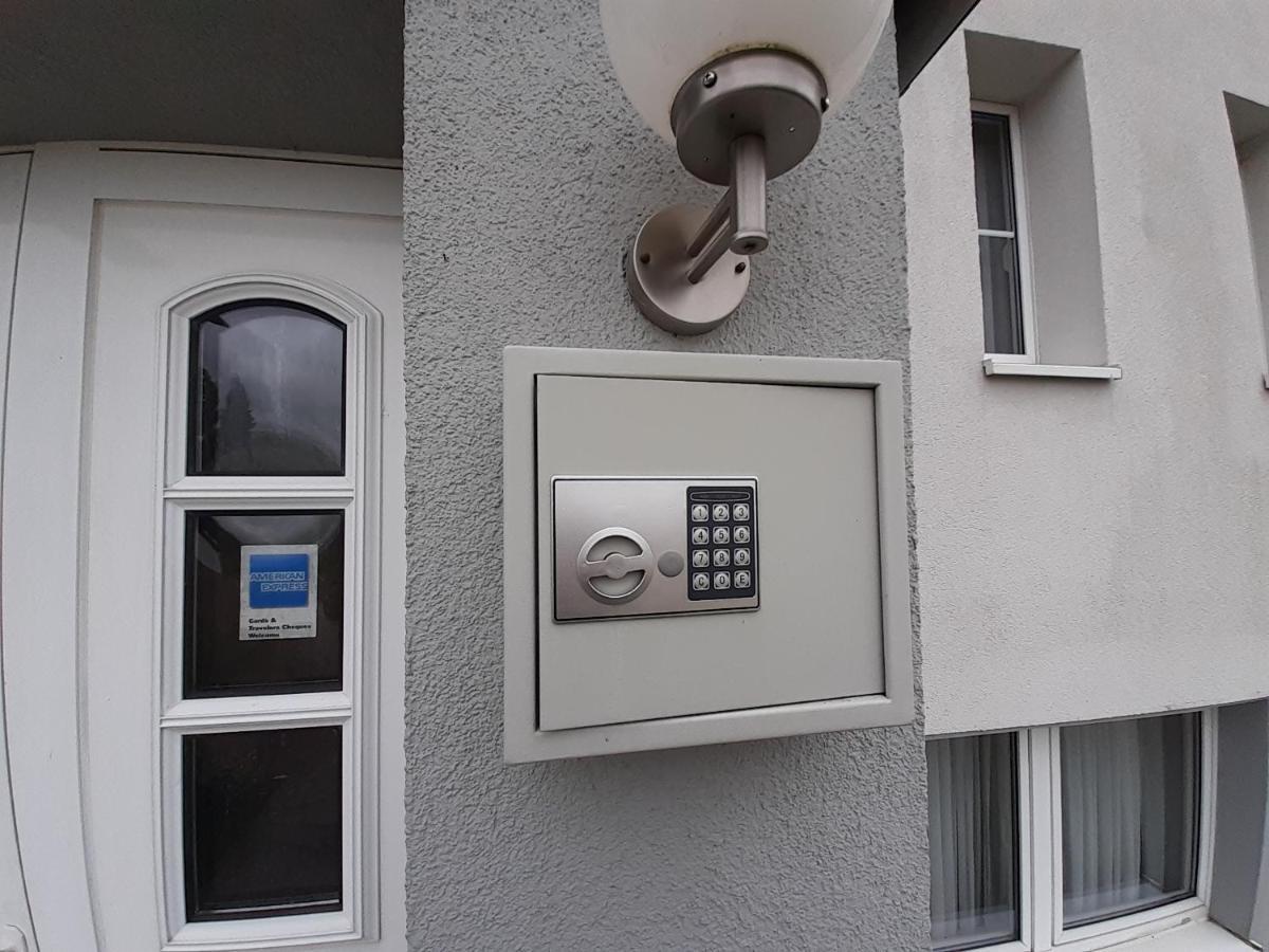 Edit Pension Rossau Exteriör bild